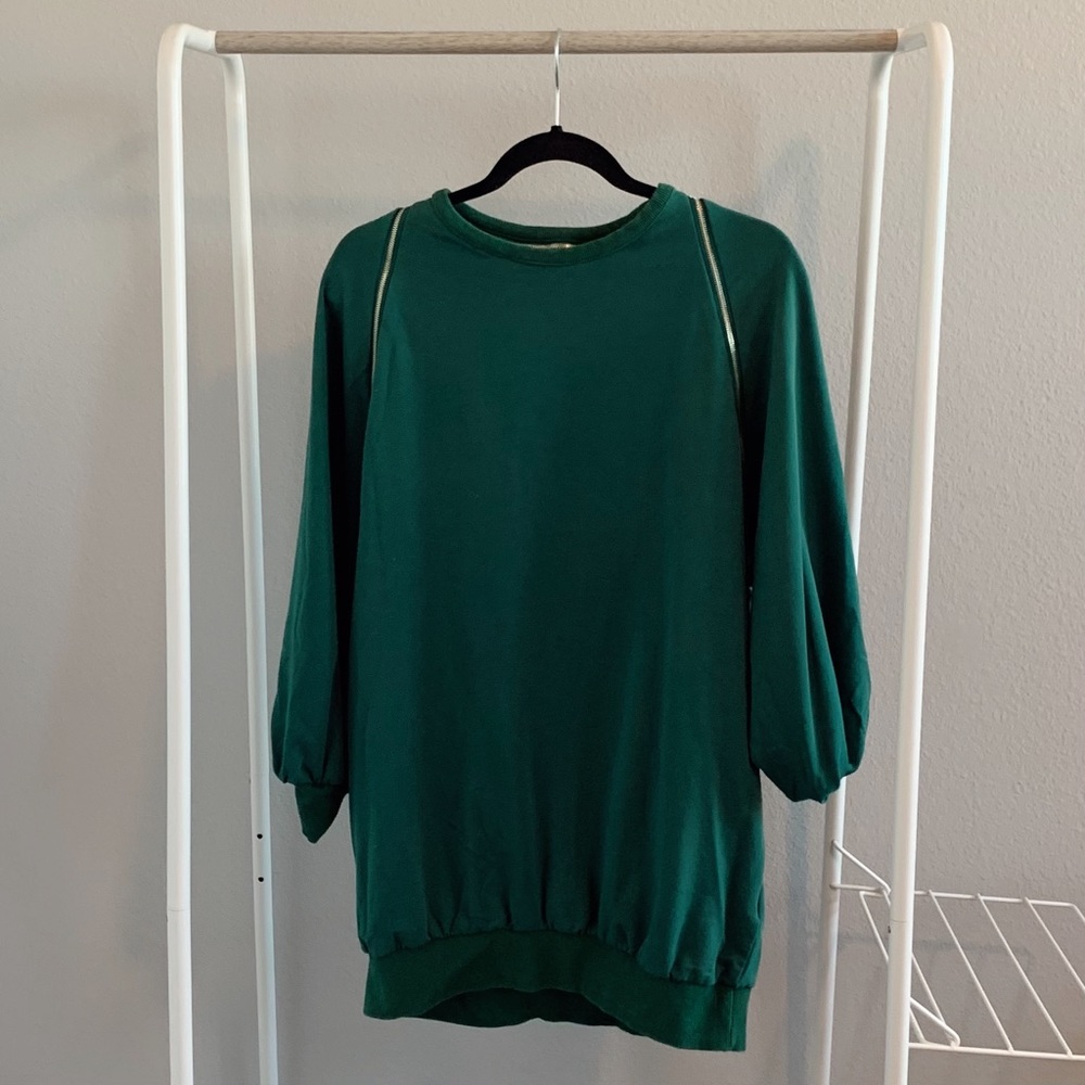 “michelle randolph x j.ing” crewneck zipper dress